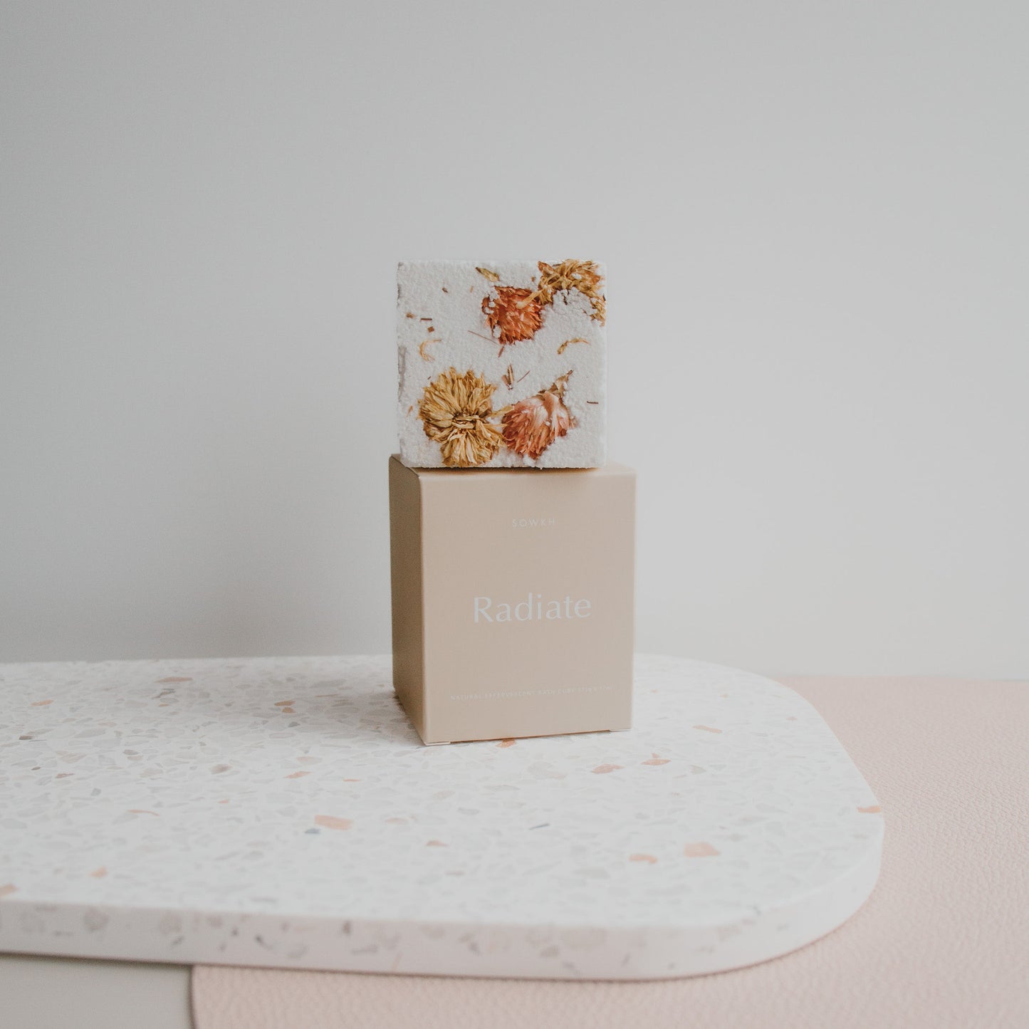 Radiate - Natural Bath Cube