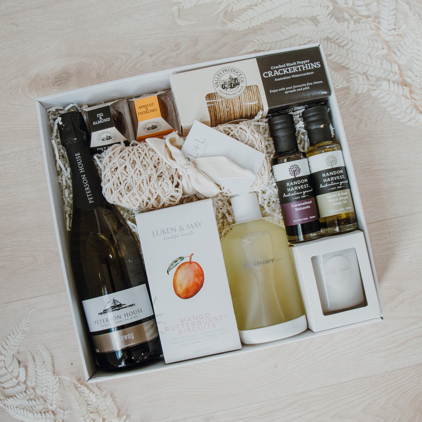 Deluxe Dwellings Hamper - Gift Box