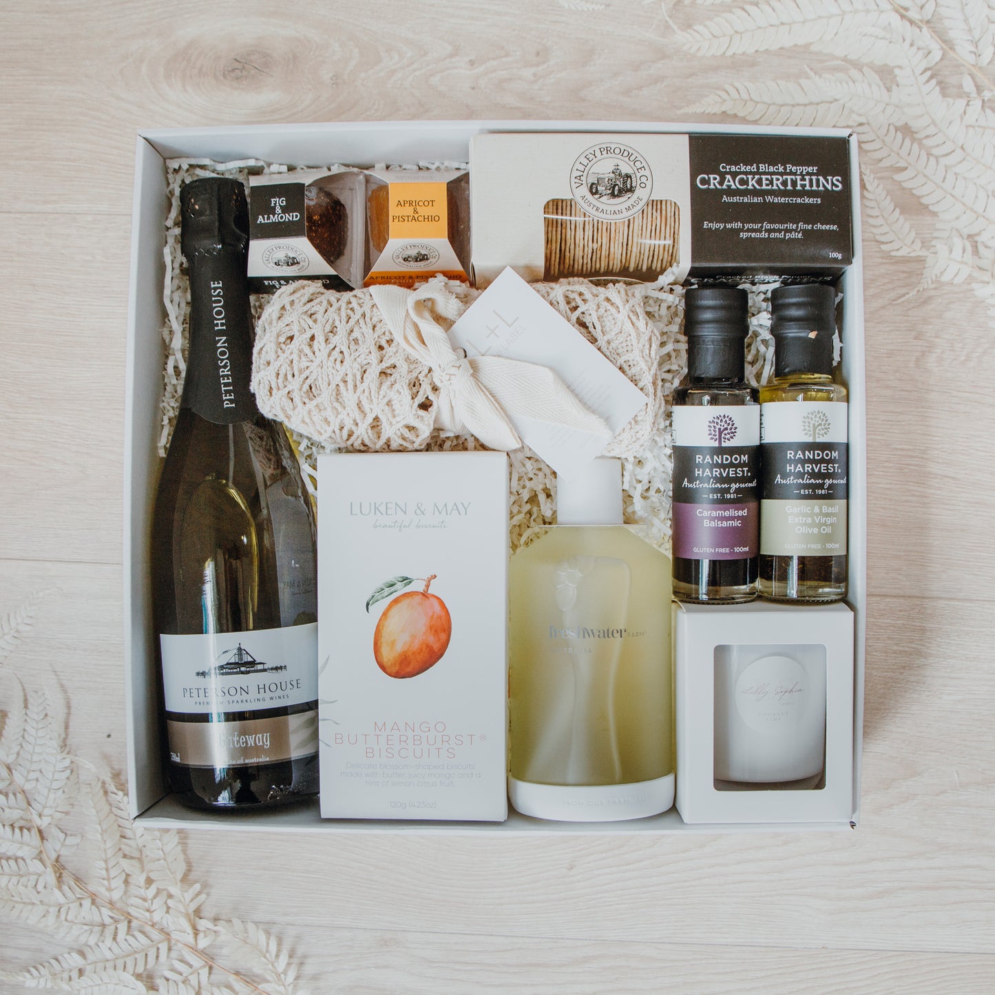 Deluxe Dwellings Hamper - Gift Box